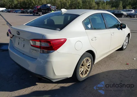 2017 Subaru Impreza 2.0I Premium z USA, uszkodzony, nr VIN 4S3GKAB64H3615113